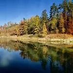 خيمة فخمة Glamp Sunnymoon Sudomer (Mlada Boleslav)