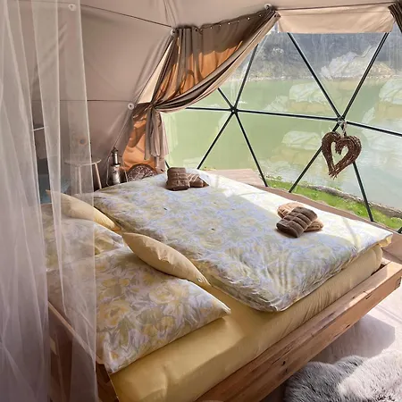 Glamp Sunnymoon Luxusní stan