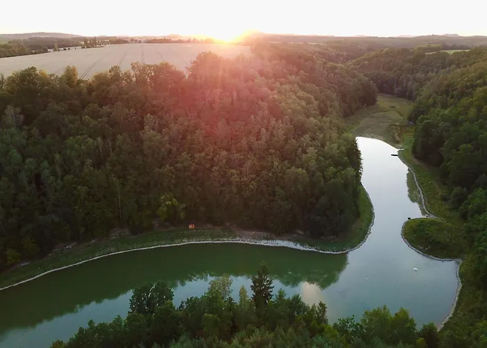 Glamp Sunnymoon * Sudomer (Mlada Boleslav)